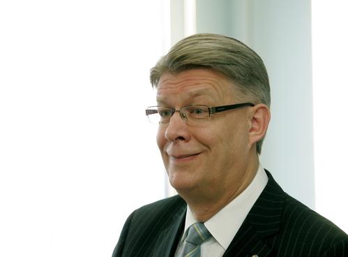 Zatlers: Esmu pesimists. Karš būs