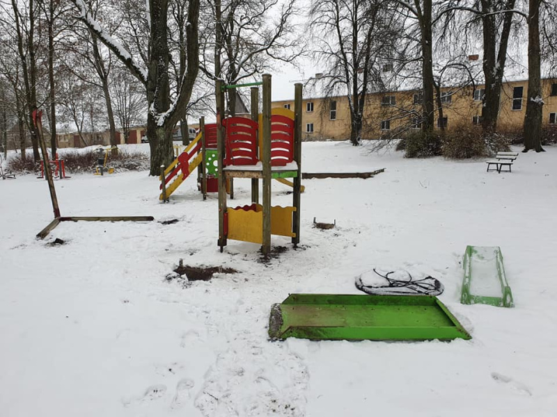 Jaunpilī, Ozolu parkā vecā vietā būs jauns rotaļu laukums Jaunpilī, Ozolu parkā vecā vietā būs jauns rotaļu laukums