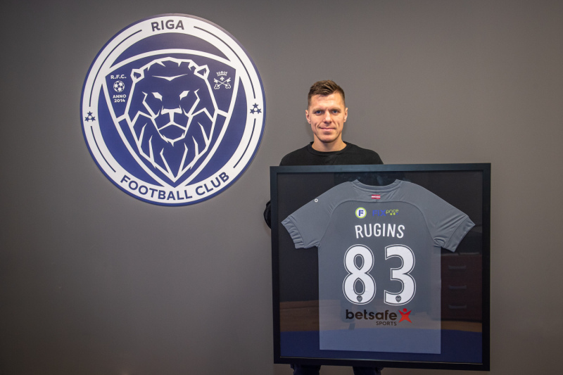 Ritvars Rugins pametis futbola klubu "Riga"
